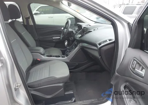 2015 Ford Escape Se z USA, uszkodzony, nr VIN 1FMCU9GX9FUC28892